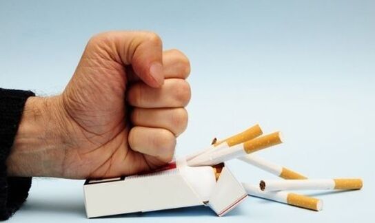 Mit dem Rauchen aufzuhören beugt Fingergelenkschmerzen vor